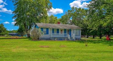 6202 MARYE RD, WOODFORD, Virginia 22580, 3 Bedrooms Bedrooms, ,1 BathroomBathrooms,Residential,For sale,6202 MARYE RD,VASP2035852 MLS # VASP2035852