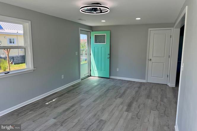 3273 COLONA ST, CHINCOTEAGUE ISLAND, Virginia 23336, 3 Bedrooms Bedrooms, ,2 BathroomsBathrooms,Residential,For sale,3273 COLONA ST,VAAC2002196 MLS # VAAC2002196