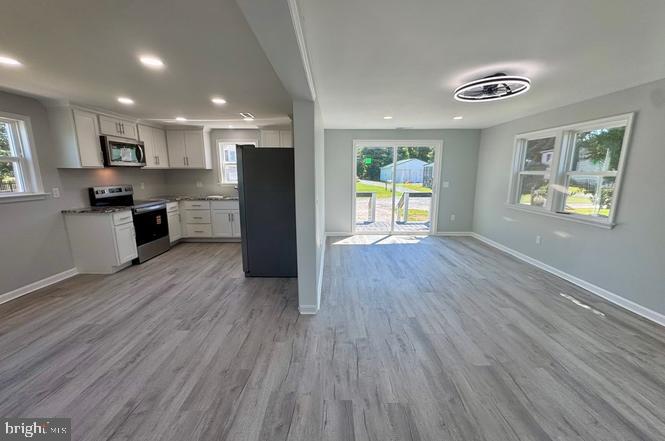 3273 COLONA ST, CHINCOTEAGUE ISLAND, Virginia 23336, 3 Bedrooms Bedrooms, ,2 BathroomsBathrooms,Residential,For sale,3273 COLONA ST,VAAC2002196 MLS # VAAC2002196