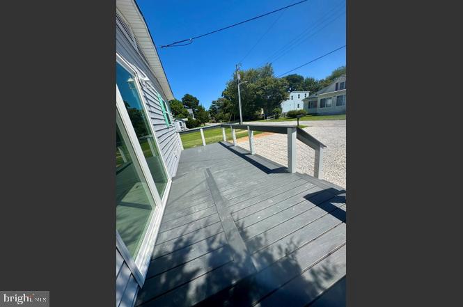 3273 COLONA ST, CHINCOTEAGUE ISLAND, Virginia 23336, 3 Bedrooms Bedrooms, ,2 BathroomsBathrooms,Residential,For sale,3273 COLONA ST,VAAC2002196 MLS # VAAC2002196