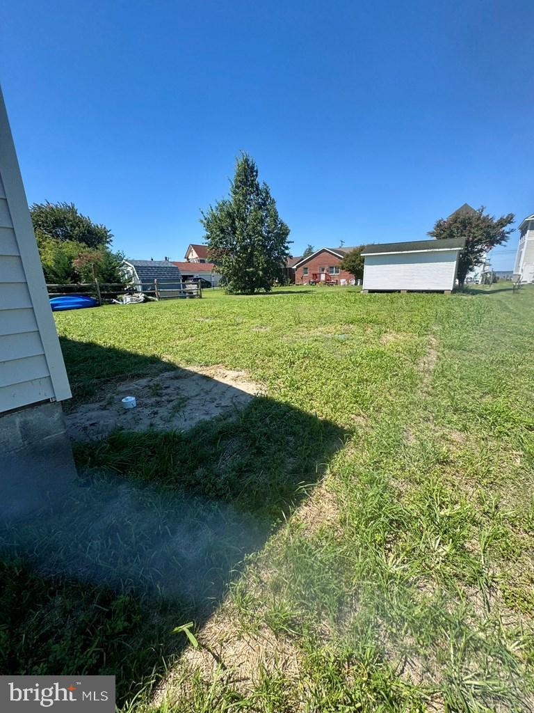 3273 COLONA ST, CHINCOTEAGUE ISLAND, Virginia 23336, 3 Bedrooms Bedrooms, ,2 BathroomsBathrooms,Residential,For sale,3273 COLONA ST,VAAC2002196 MLS # VAAC2002196