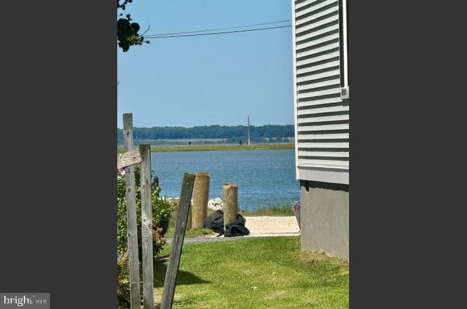 3273 COLONA ST, CHINCOTEAGUE ISLAND, Virginia 23336, 3 Bedrooms Bedrooms, ,2 BathroomsBathrooms,Residential,For sale,3273 COLONA ST,VAAC2002196 MLS # VAAC2002196