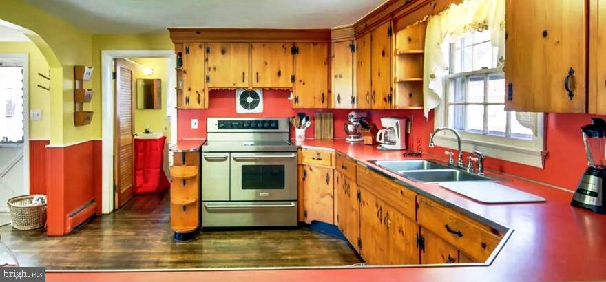 6346 CROPPER ST, CHINCOTEAGUE ISLAND, Virginia 23336, 2 Bedrooms Bedrooms, ,2 BathroomsBathrooms,Residential,For sale,6346 CROPPER ST,VAAC2002200 MLS # VAAC2002200