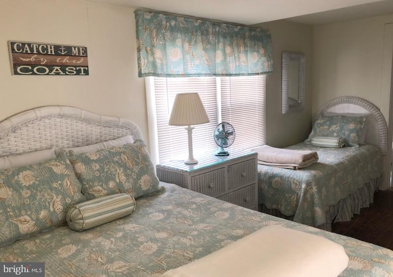 6346 CROPPER ST, CHINCOTEAGUE ISLAND, Virginia 23336, 2 Bedrooms Bedrooms, ,2 BathroomsBathrooms,Residential,For sale,6346 CROPPER ST,VAAC2002200 MLS # VAAC2002200