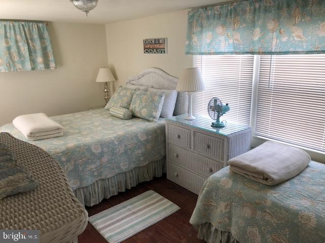 6346 CROPPER ST, CHINCOTEAGUE ISLAND, Virginia 23336, 2 Bedrooms Bedrooms, ,2 BathroomsBathrooms,Residential,For sale,6346 CROPPER ST,VAAC2002200 MLS # VAAC2002200