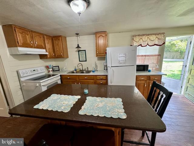6346 CROPPER ST, CHINCOTEAGUE ISLAND, Virginia 23336, 2 Bedrooms Bedrooms, ,2 BathroomsBathrooms,Residential,For sale,6346 CROPPER ST,VAAC2002200 MLS # VAAC2002200