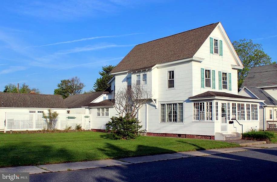 6346 CROPPER ST, CHINCOTEAGUE ISLAND, Virginia 23336, 2 Bedrooms Bedrooms, ,2 BathroomsBathrooms,Residential,For sale,6346 CROPPER ST,VAAC2002200 MLS # VAAC2002200