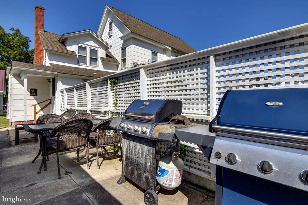 6346 CROPPER ST, CHINCOTEAGUE ISLAND, Virginia 23336, 2 Bedrooms Bedrooms, ,2 BathroomsBathrooms,Residential,For sale,6346 CROPPER ST,VAAC2002200 MLS # VAAC2002200