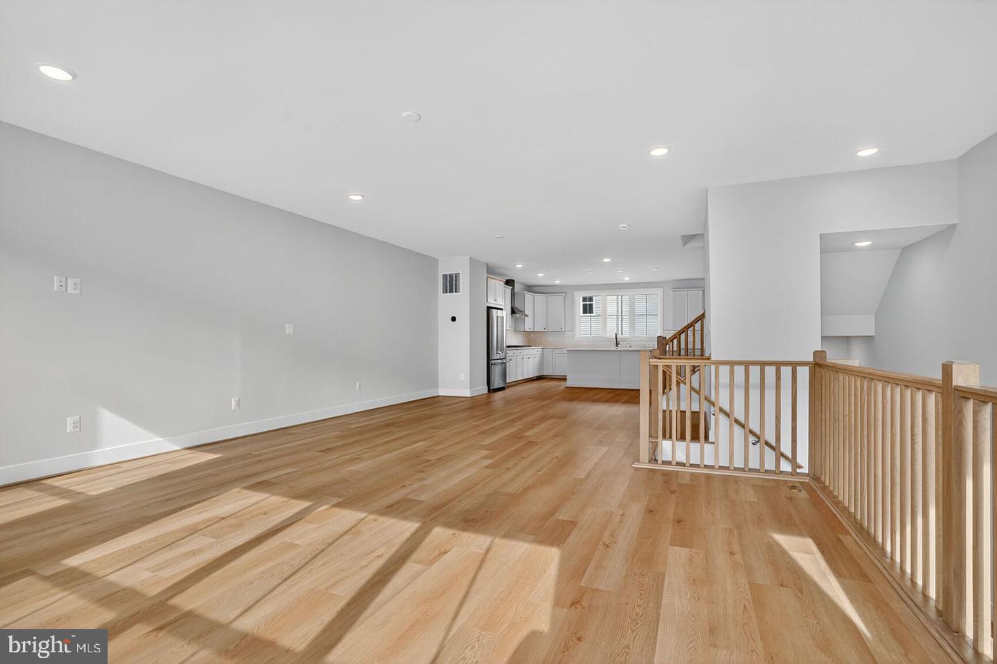 42148 STONE PRESS TER, BRAMBLETON, Virginia 20148, 3 Bedrooms Bedrooms, ,3 BathroomsBathrooms,Residential,For sale,42148 STONE PRESS TER,VALO2105560 MLS # VALO2105560