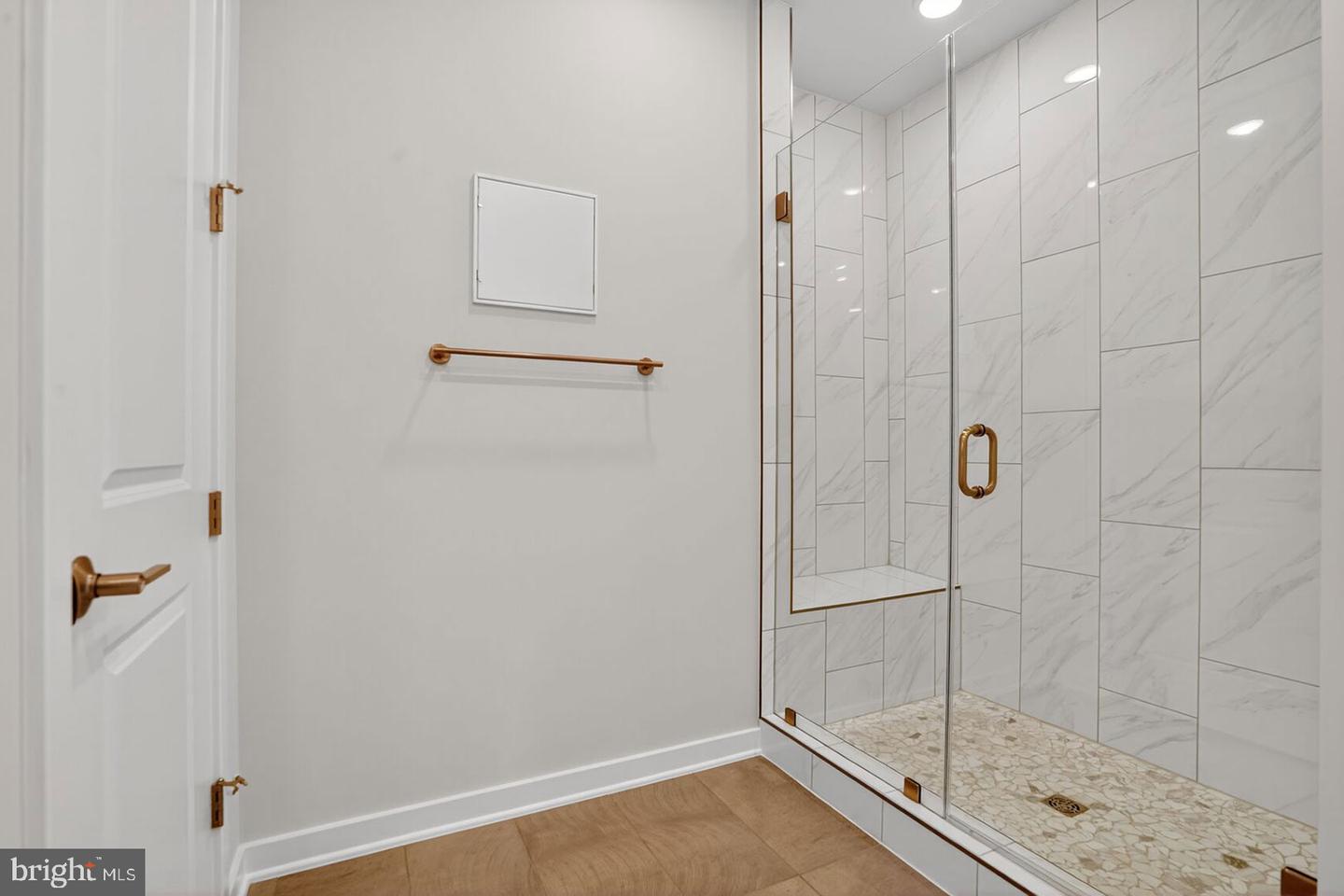 42148 STONE PRESS TER, BRAMBLETON, Virginia 20148, 3 Bedrooms Bedrooms, ,3 BathroomsBathrooms,Residential,For sale,42148 STONE PRESS TER,VALO2105560 MLS # VALO2105560