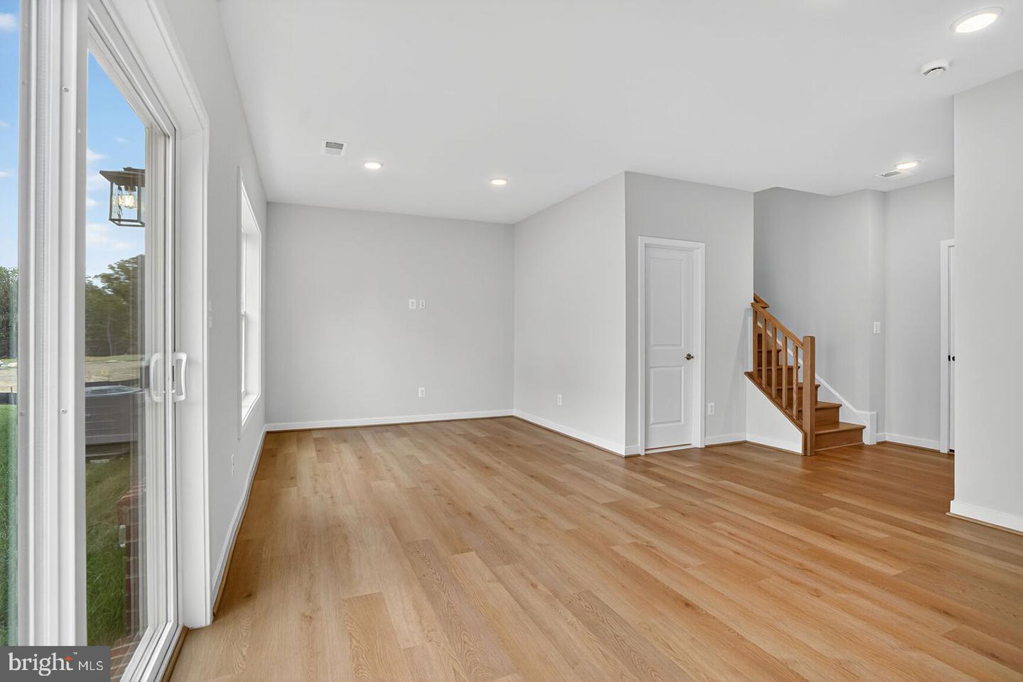 42148 STONE PRESS TER, BRAMBLETON, Virginia 20148, 3 Bedrooms Bedrooms, ,3 BathroomsBathrooms,Residential,For sale,42148 STONE PRESS TER,VALO2105560 MLS # VALO2105560