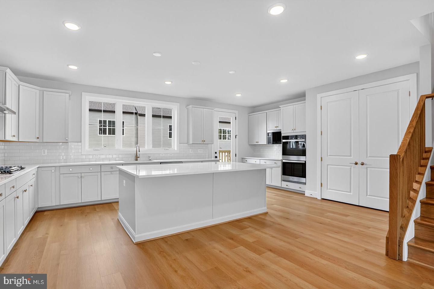 42148 STONE PRESS TER, BRAMBLETON, Virginia 20148, 3 Bedrooms Bedrooms, ,3 BathroomsBathrooms,Residential,For sale,42148 STONE PRESS TER,VALO2105560 MLS # VALO2105560