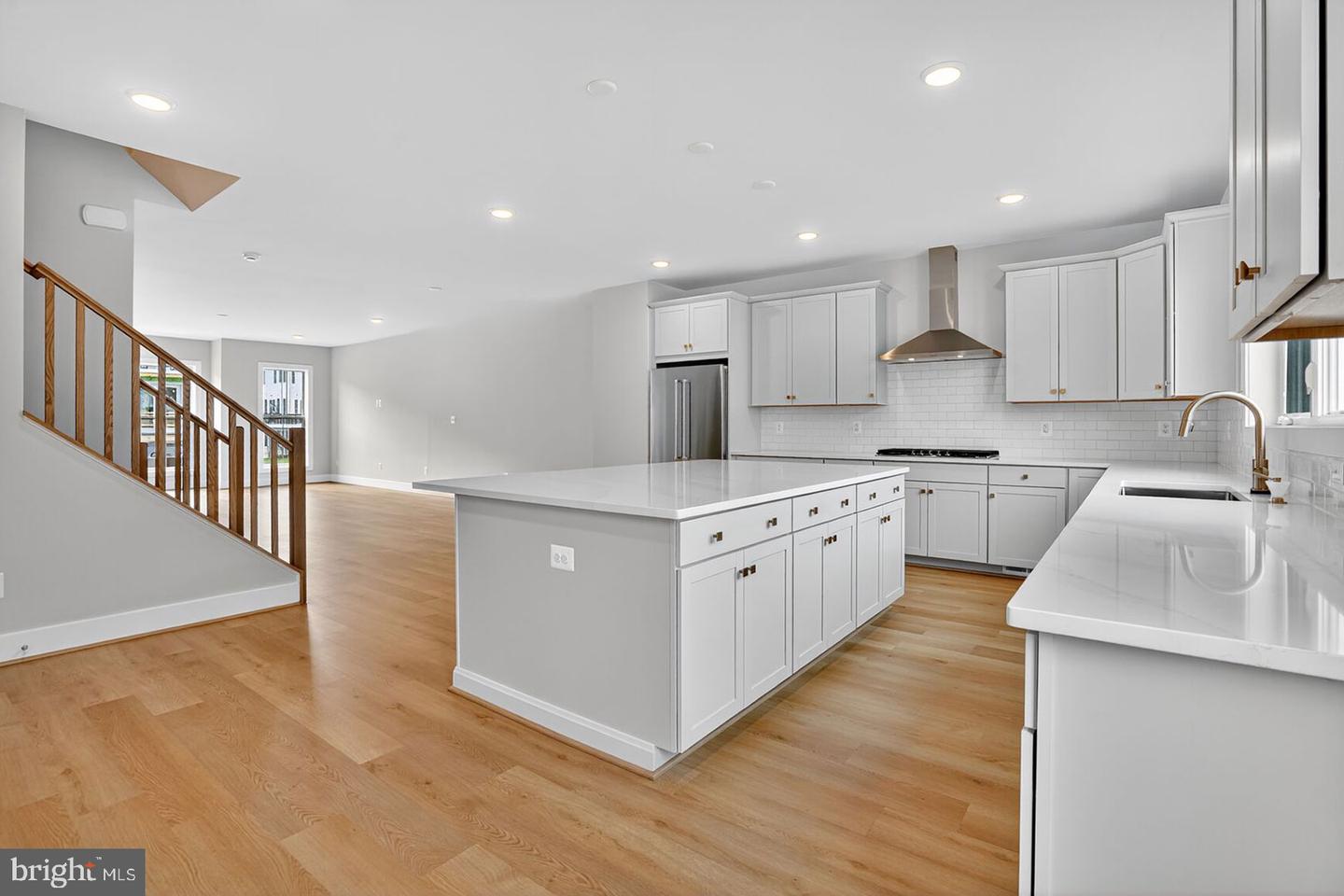 42148 STONE PRESS TER, BRAMBLETON, Virginia 20148, 3 Bedrooms Bedrooms, ,3 BathroomsBathrooms,Residential,For sale,42148 STONE PRESS TER,VALO2105560 MLS # VALO2105560