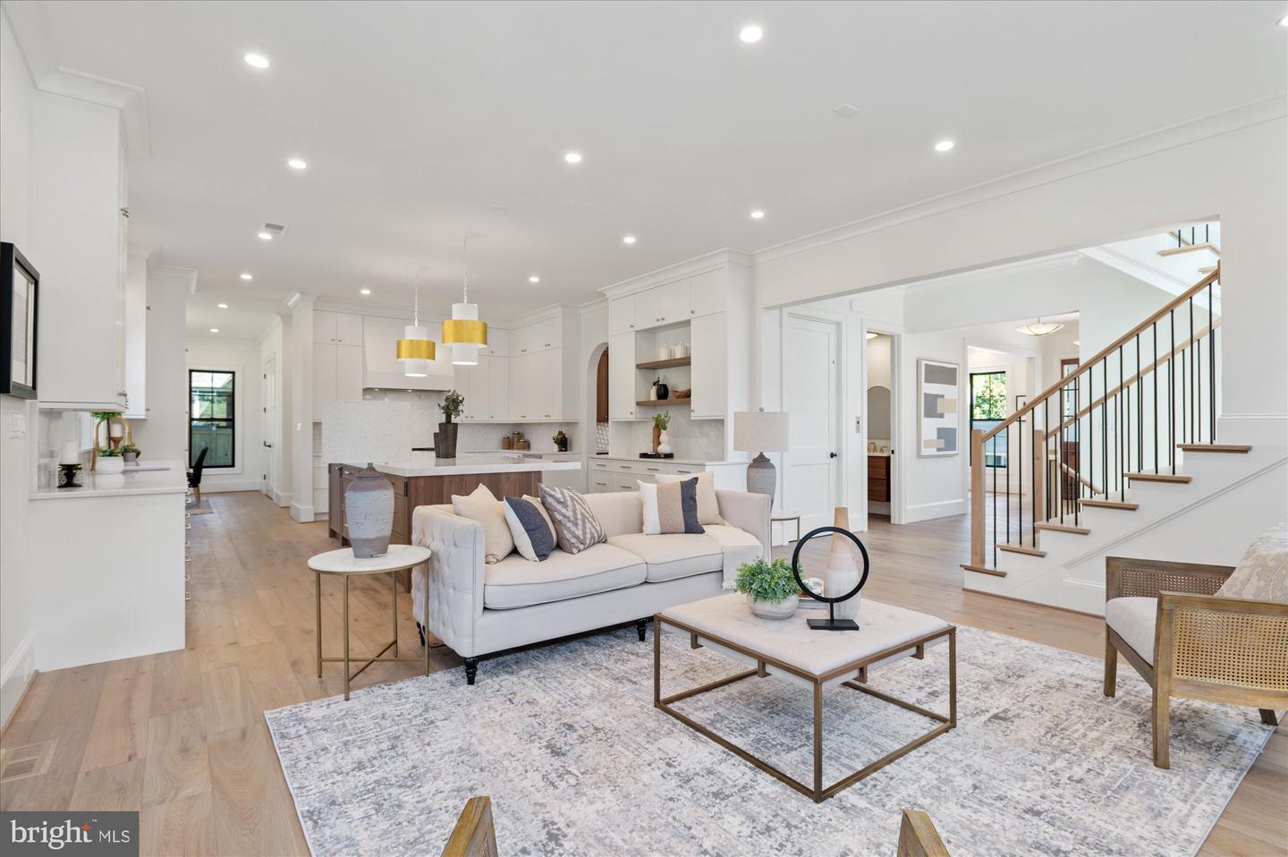 4911 37TH ST N, ARLINGTON, Virginia 22207, 7 Bedrooms Bedrooms, ,7 BathroomsBathrooms,Residential,For sale,4911 37TH ST N,VAAR2054480 MLS # VAAR2054480