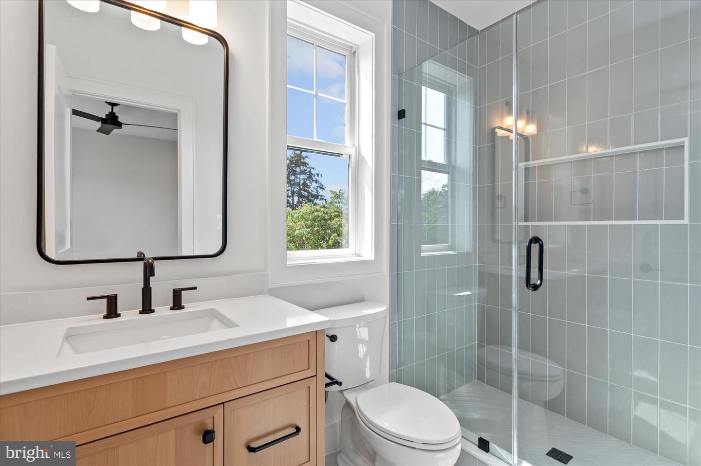 4911 37TH ST N, ARLINGTON, Virginia 22207, 7 Bedrooms Bedrooms, ,7 BathroomsBathrooms,Residential,For sale,4911 37TH ST N,VAAR2054480 MLS # VAAR2054480