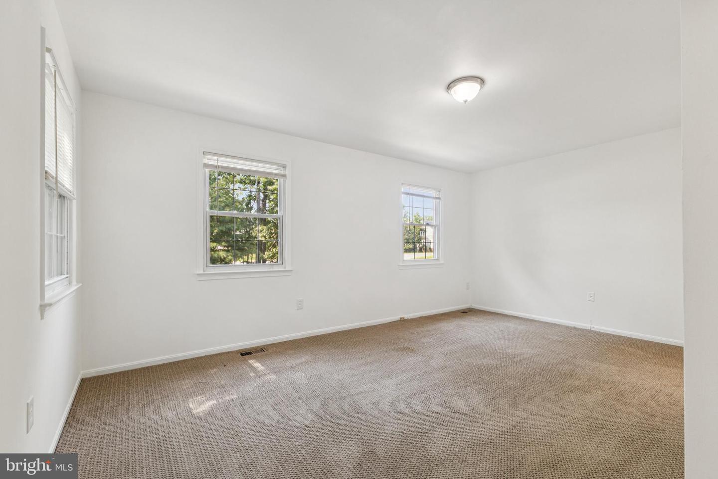 10271 BRADDOCK RD, FAIRFAX, Virginia 22032, 4 Bedrooms Bedrooms, ,3 BathroomsBathrooms,Residential,For sale,10271 BRADDOCK RD,VAFX2232434 MLS # VAFX2232434