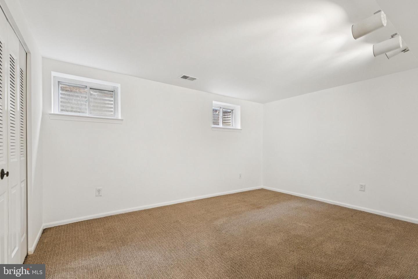 10271 BRADDOCK RD, FAIRFAX, Virginia 22032, 4 Bedrooms Bedrooms, ,3 BathroomsBathrooms,Residential,For sale,10271 BRADDOCK RD,VAFX2232434 MLS # VAFX2232434