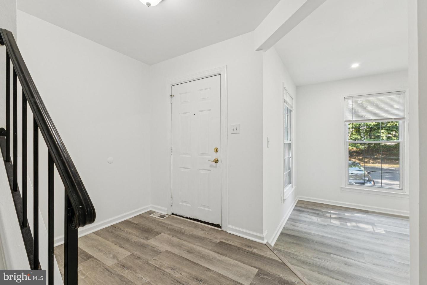 10271 BRADDOCK RD, FAIRFAX, Virginia 22032, 4 Bedrooms Bedrooms, ,3 BathroomsBathrooms,Residential,For sale,10271 BRADDOCK RD,VAFX2232434 MLS # VAFX2232434