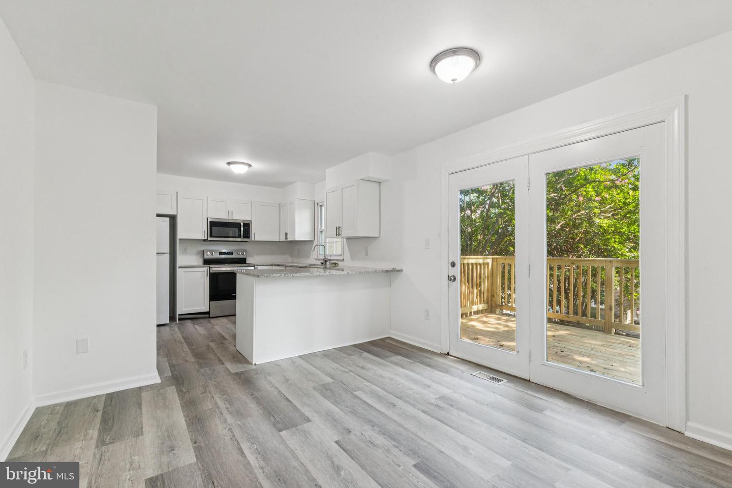10271 BRADDOCK RD, FAIRFAX, Virginia 22032, 4 Bedrooms Bedrooms, ,3 BathroomsBathrooms,Residential,For sale,10271 BRADDOCK RD,VAFX2232434 MLS # VAFX2232434