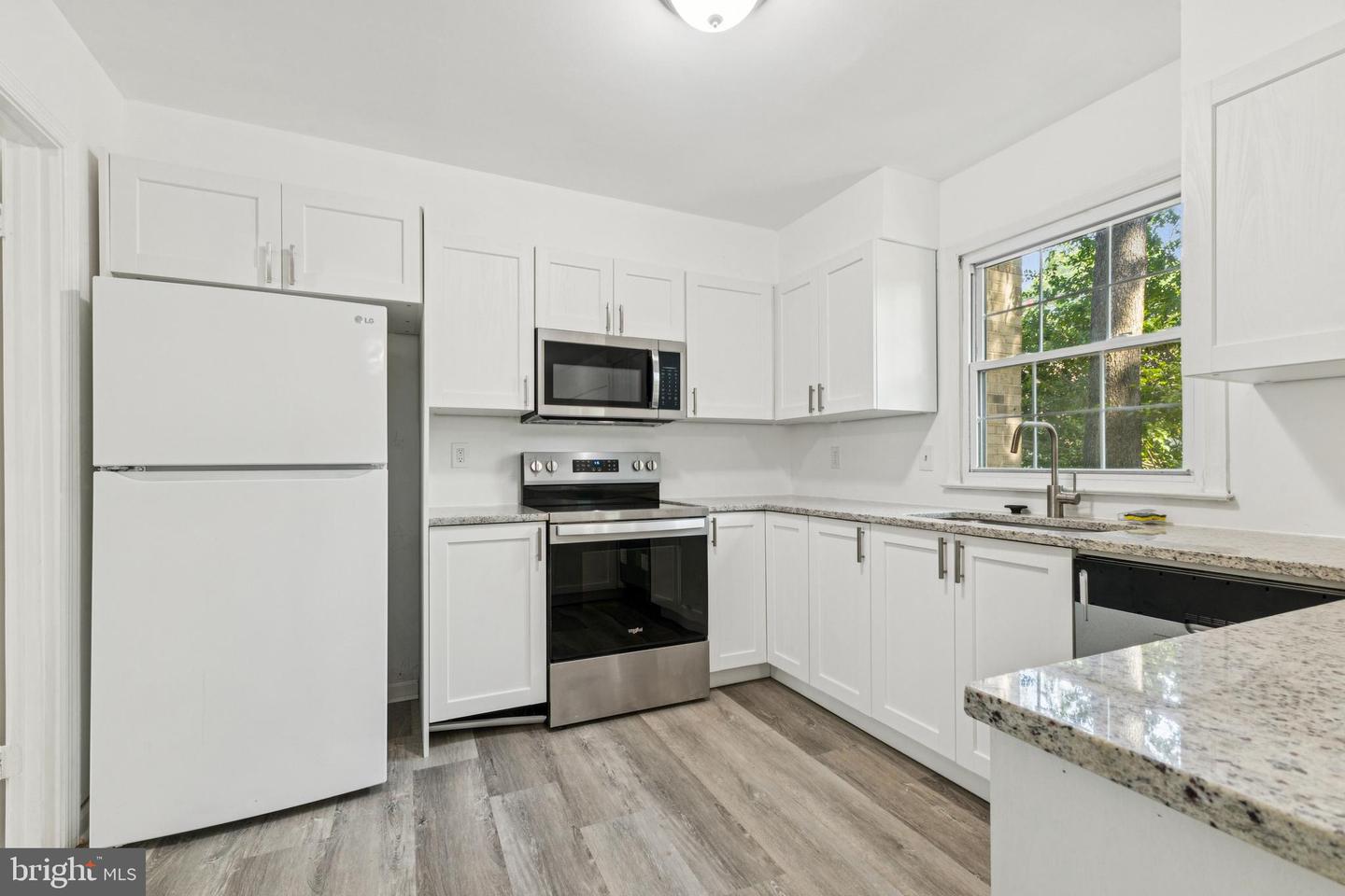 10271 BRADDOCK RD, FAIRFAX, Virginia 22032, 4 Bedrooms Bedrooms, ,3 BathroomsBathrooms,Residential,For sale,10271 BRADDOCK RD,VAFX2232434 MLS # VAFX2232434