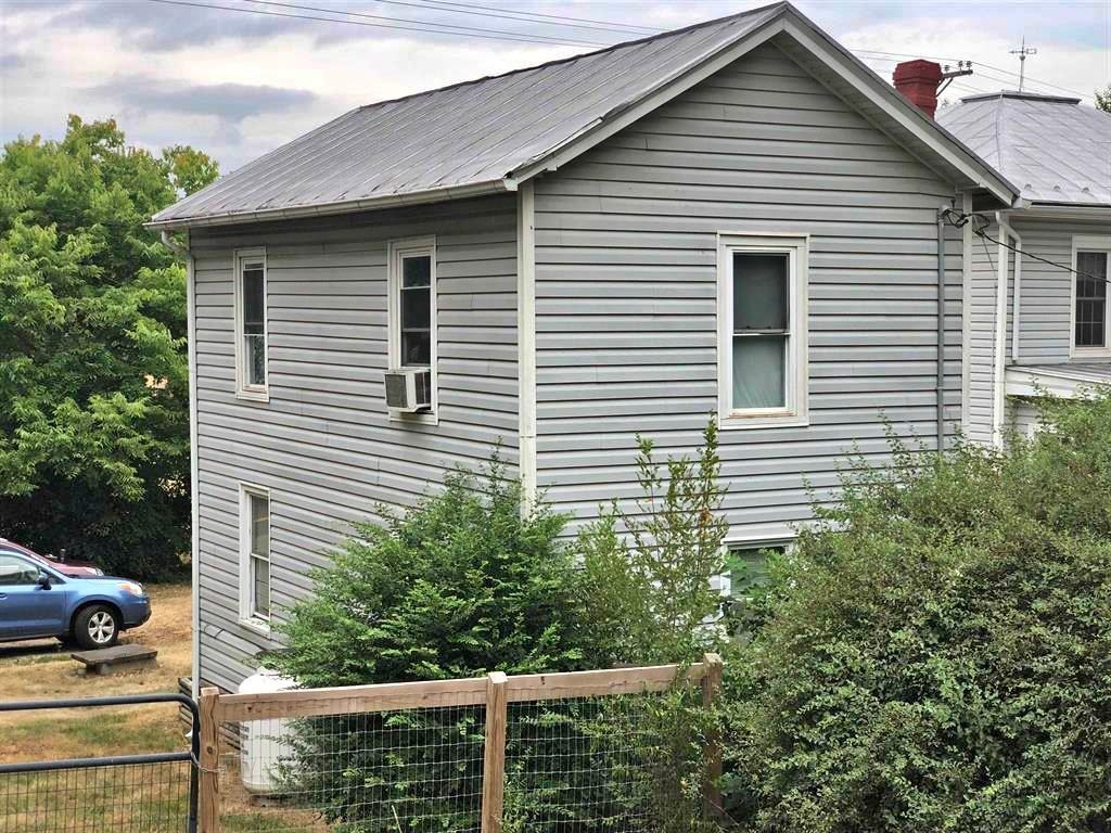 11614 DAPHNA RD, BROADWAY, Virginia 22815, 5 Bedrooms Bedrooms, ,3 BathroomsBathrooms,Residential,11614 DAPHNA RD,662176 MLS # 662176