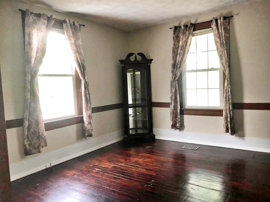 11614 DAPHNA RD, BROADWAY, Virginia 22815, 5 Bedrooms Bedrooms, ,3 BathroomsBathrooms,Residential,11614 DAPHNA RD,662176 MLS # 662176