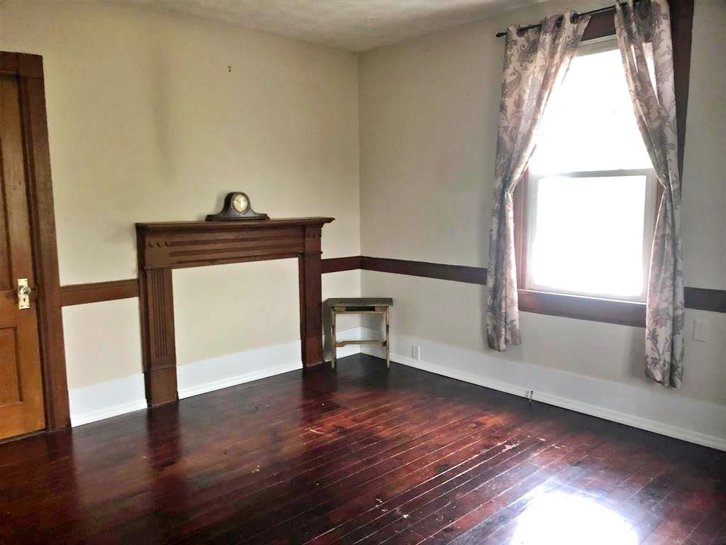 11614 DAPHNA RD, BROADWAY, Virginia 22815, 5 Bedrooms Bedrooms, ,3 BathroomsBathrooms,Residential,11614 DAPHNA RD,662176 MLS # 662176