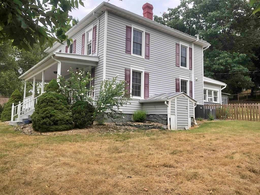 11614 DAPHNA RD, BROADWAY, Virginia 22815, 5 Bedrooms Bedrooms, ,3 BathroomsBathrooms,Residential,11614 DAPHNA RD,662176 MLS # 662176
