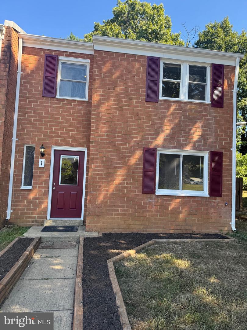 1 OAK DR, STAFFORD, Virginia 22554, 4 Bedrooms Bedrooms, ,1 BathroomBathrooms,Residential,For sale,1 OAK DR,VAST2041304 MLS # VAST2041304