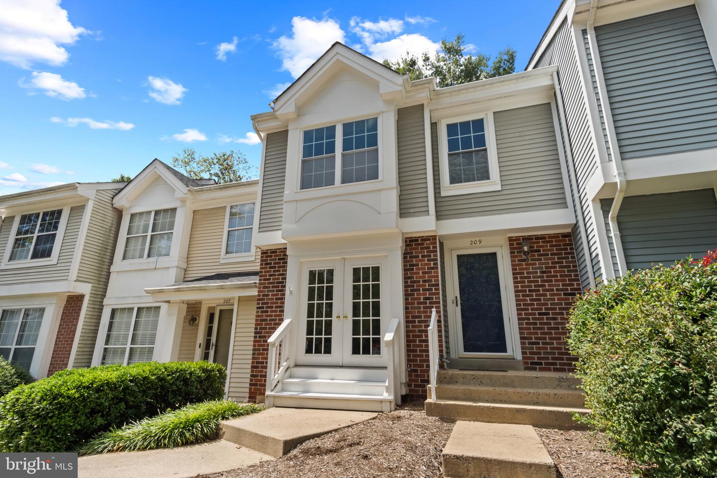 209 PROVIDENCE ST #209, STAFFORD, Virginia 22554, 4 Bedrooms Bedrooms, ,2 BathroomsBathrooms,Residential,For sale,209 PROVIDENCE ST #209,VAST2041596 MLS # VAST2041596