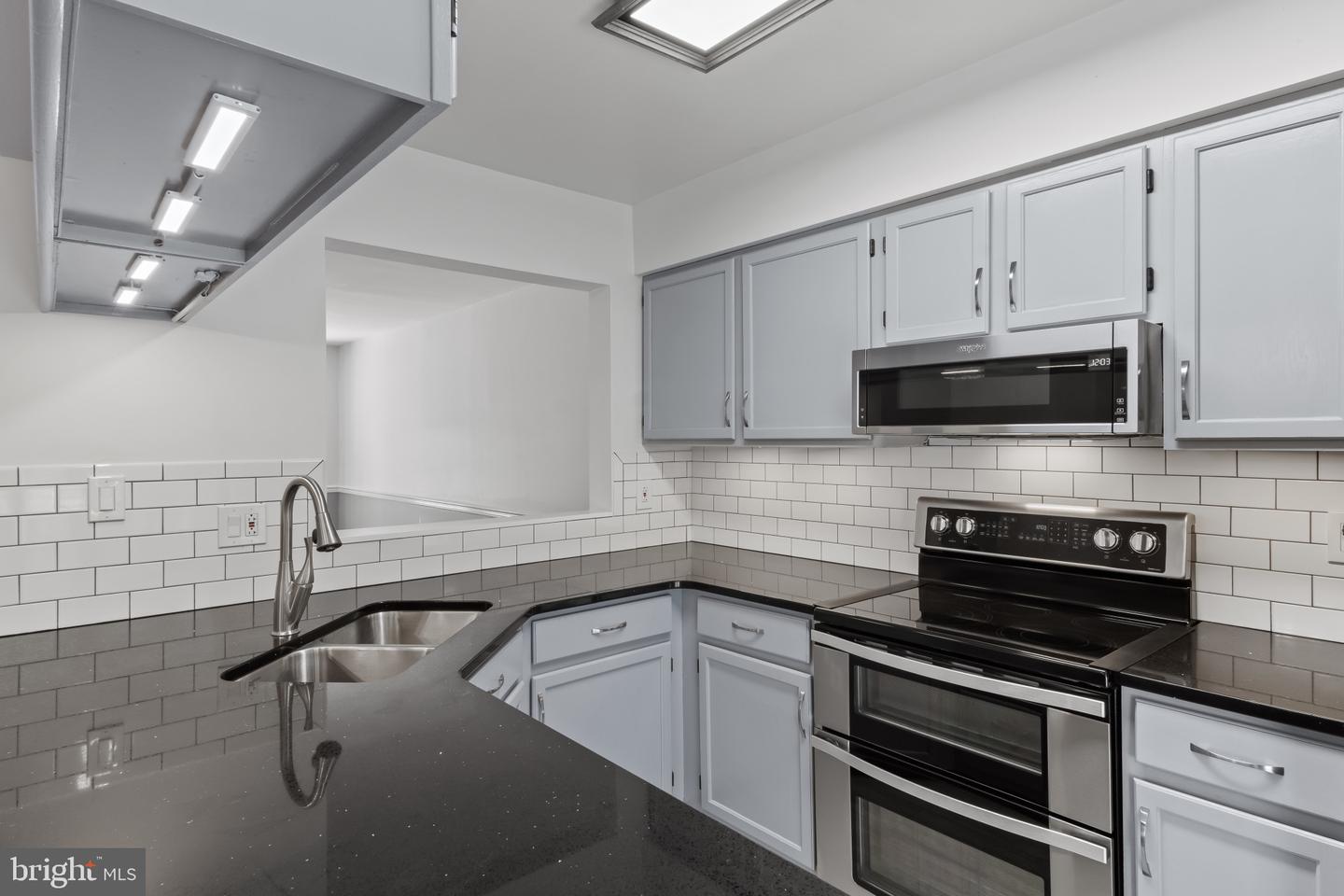 209 PROVIDENCE ST #209, STAFFORD, Virginia 22554, 4 Bedrooms Bedrooms, ,2 BathroomsBathrooms,Residential,For sale,209 PROVIDENCE ST #209,VAST2041596 MLS # VAST2041596
