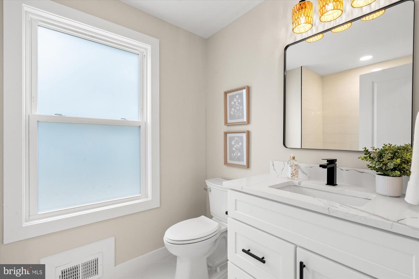 2408 WILLIAM AND MARY DR, ALEXANDRIA, Virginia 22308, 4 Bedrooms Bedrooms, ,3 BathroomsBathrooms,Residential,For sale,2408 WILLIAM AND MARY DR,VAFX2259704 MLS # VAFX2259704