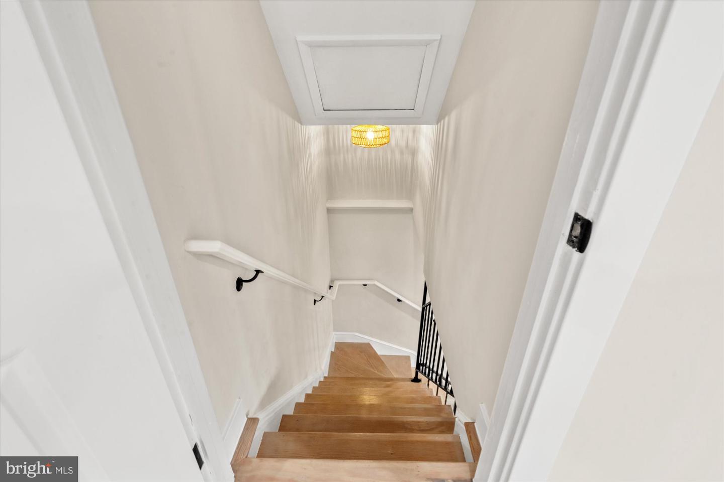 2408 WILLIAM AND MARY DR, ALEXANDRIA, Virginia 22308, 4 Bedrooms Bedrooms, ,3 BathroomsBathrooms,Residential,For sale,2408 WILLIAM AND MARY DR,VAFX2259704 MLS # VAFX2259704