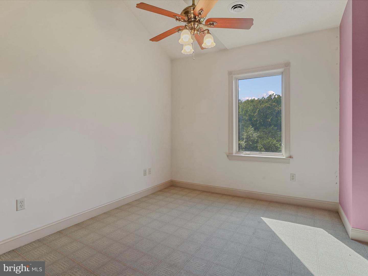 15 RACHELS LN, FRONT ROYAL, Virginia 22630, 4 Bedrooms Bedrooms, ,5 BathroomsBathrooms,Residential,For sale,15 RACHELS LN,VAWR2011922 MLS # VAWR2011922