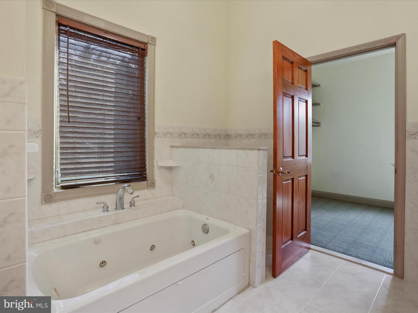 15 RACHELS LN, FRONT ROYAL, Virginia 22630, 4 Bedrooms Bedrooms, ,5 BathroomsBathrooms,Residential,For sale,15 RACHELS LN,VAWR2011922 MLS # VAWR2011922