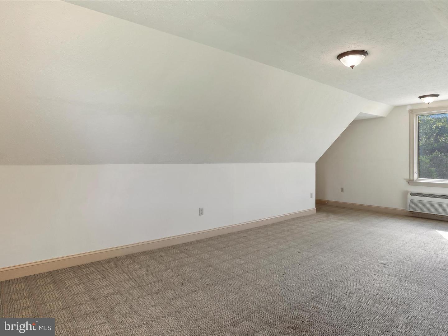 15 RACHELS LN, FRONT ROYAL, Virginia 22630, 4 Bedrooms Bedrooms, ,5 BathroomsBathrooms,Residential,For sale,15 RACHELS LN,VAWR2011922 MLS # VAWR2011922