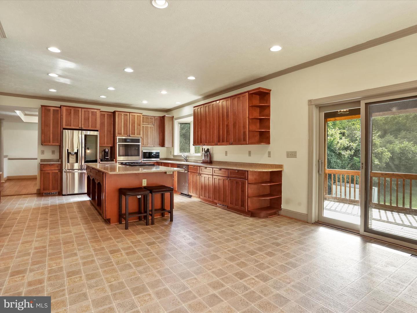 15 RACHELS LN, FRONT ROYAL, Virginia 22630, 4 Bedrooms Bedrooms, ,5 BathroomsBathrooms,Residential,For sale,15 RACHELS LN,VAWR2011922 MLS # VAWR2011922