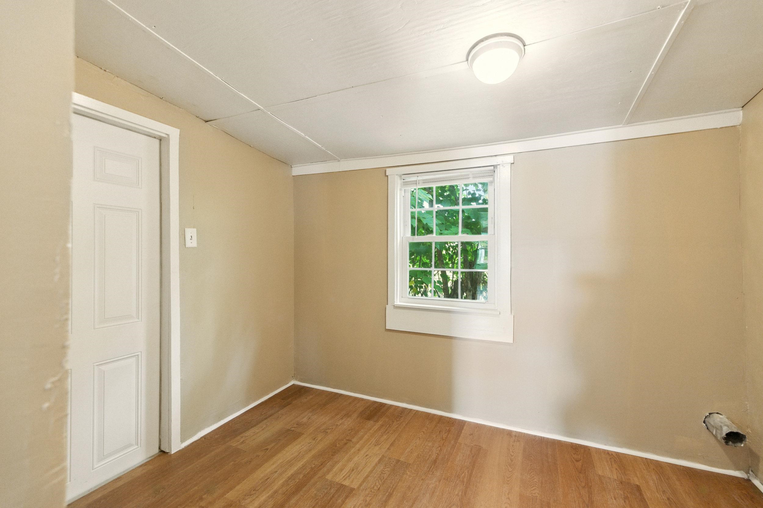 17801 RED BRUSH RD, ELKTON, Virginia 22827, 2 Bedrooms Bedrooms, ,1 BathroomBathrooms,Residential,17801 RED BRUSH RD,668337 MLS # 668337