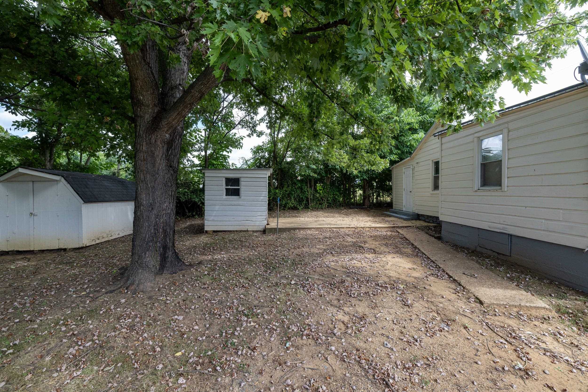 17801 RED BRUSH RD, ELKTON, Virginia 22827, 2 Bedrooms Bedrooms, ,1 BathroomBathrooms,Residential,17801 RED BRUSH RD,668337 MLS # 668337