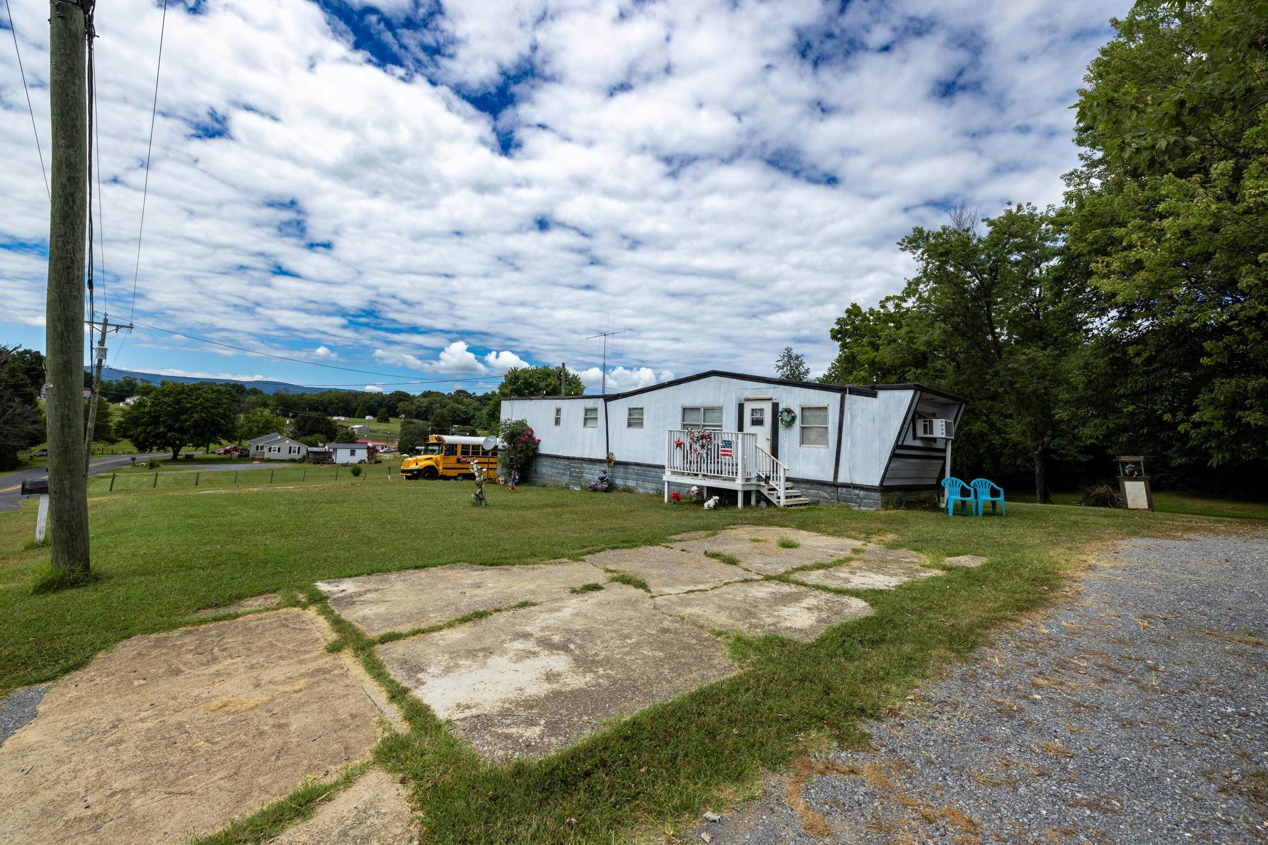 17801 RED BRUSH RD, ELKTON, Virginia 22827, 2 Bedrooms Bedrooms, ,1 BathroomBathrooms,Residential,17801 RED BRUSH RD,668337 MLS # 668337