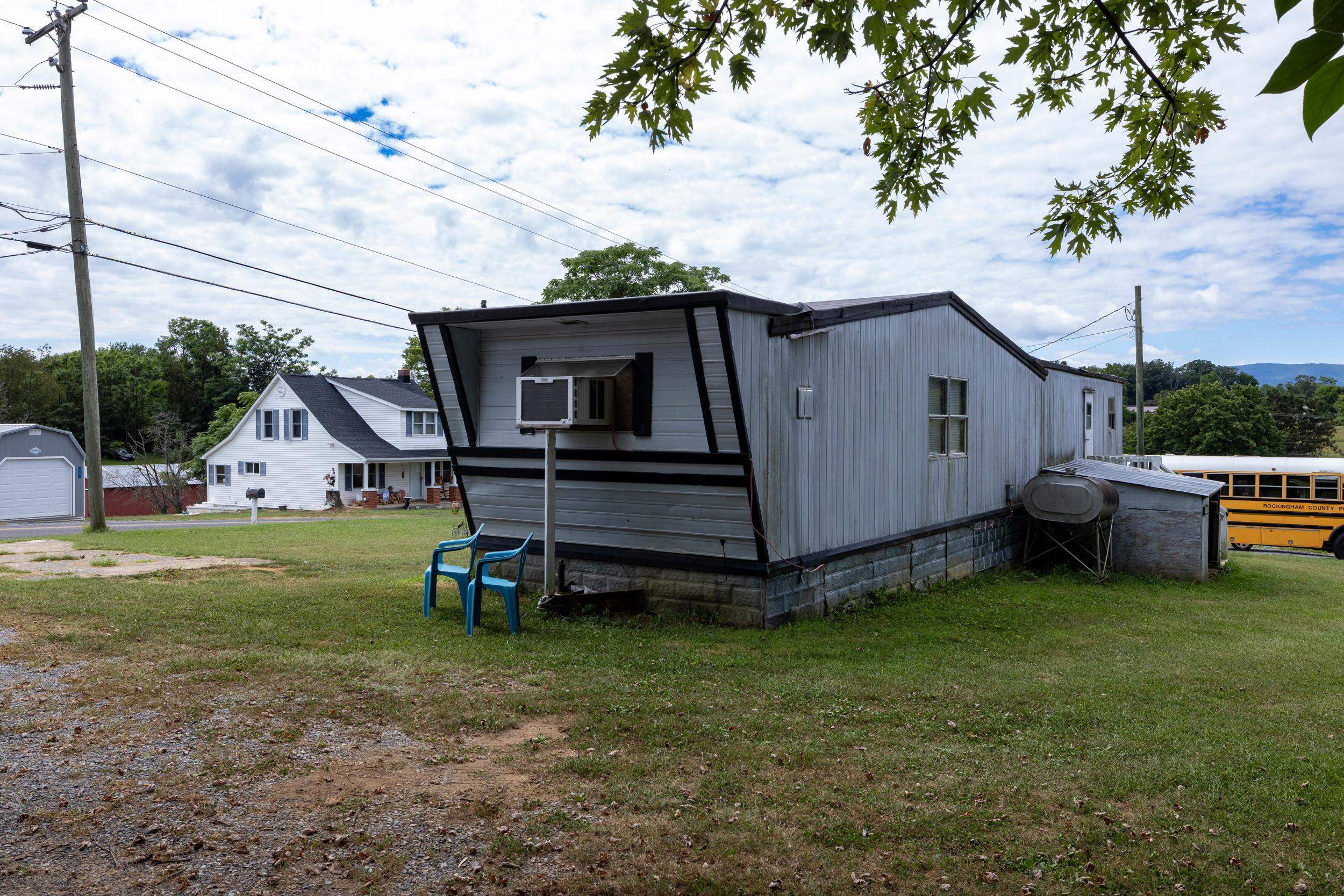 17801 RED BRUSH RD, ELKTON, Virginia 22827, 2 Bedrooms Bedrooms, ,1 BathroomBathrooms,Residential,17801 RED BRUSH RD,668337 MLS # 668337