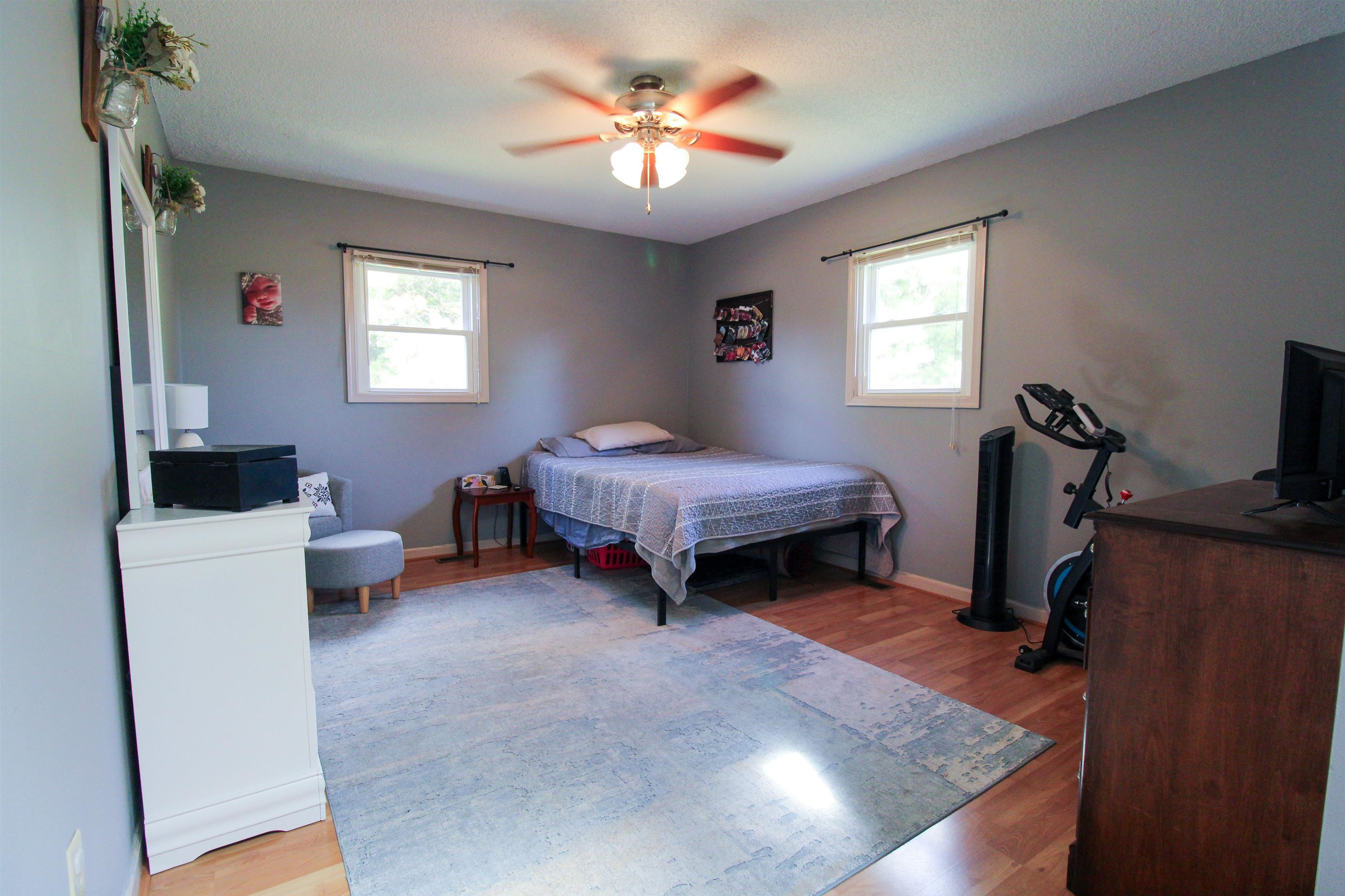 2056 KNIGHTLY MILL RD, FORT DEFIANCE, Virginia 24437, 3 Bedrooms Bedrooms, ,2 BathroomsBathrooms,Residential,2056 KNIGHTLY MILL RD,668353 MLS # 668353