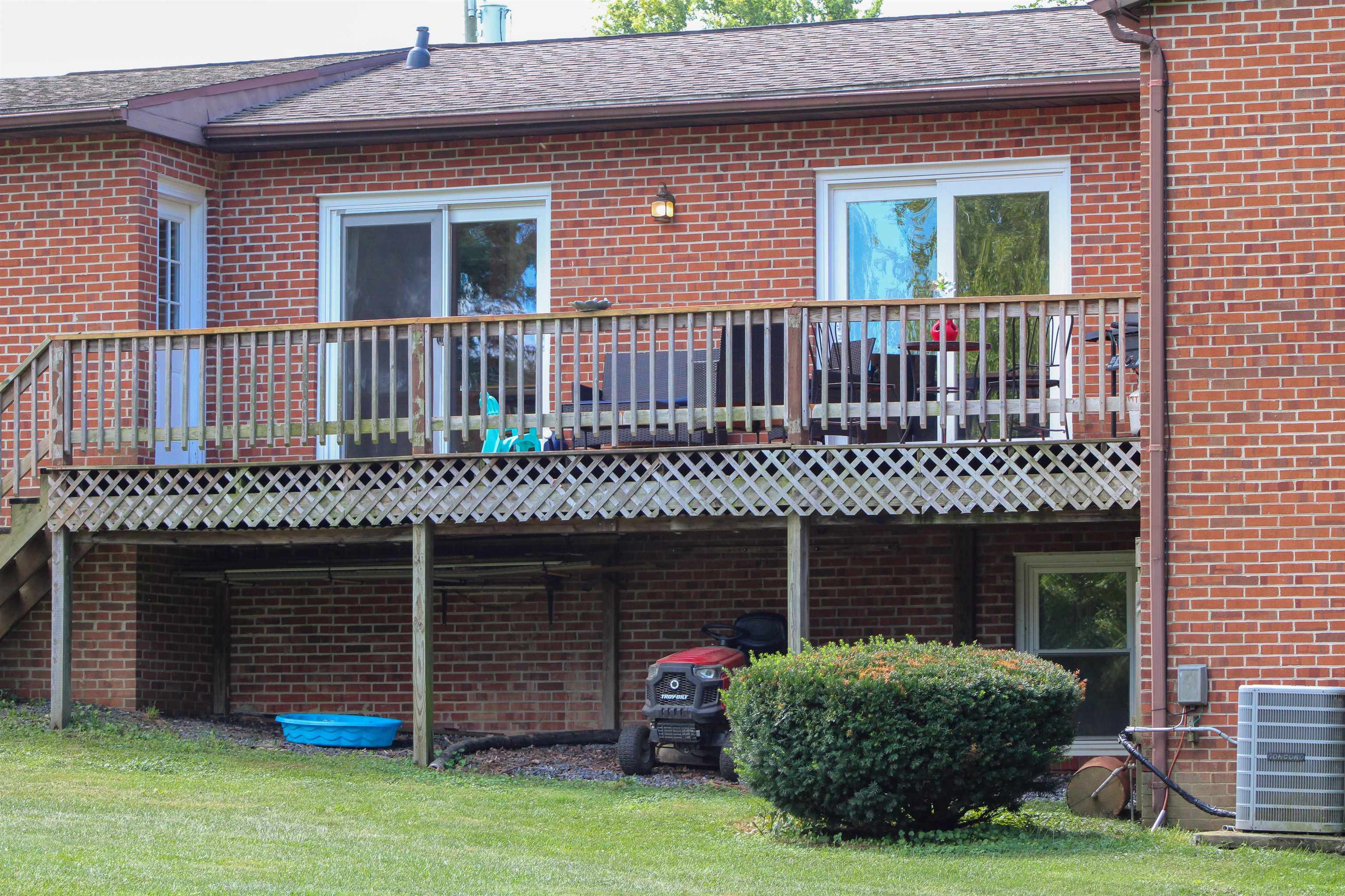 2056 KNIGHTLY MILL RD, FORT DEFIANCE, Virginia 24437, 3 Bedrooms Bedrooms, ,2 BathroomsBathrooms,Residential,2056 KNIGHTLY MILL RD,668353 MLS # 668353