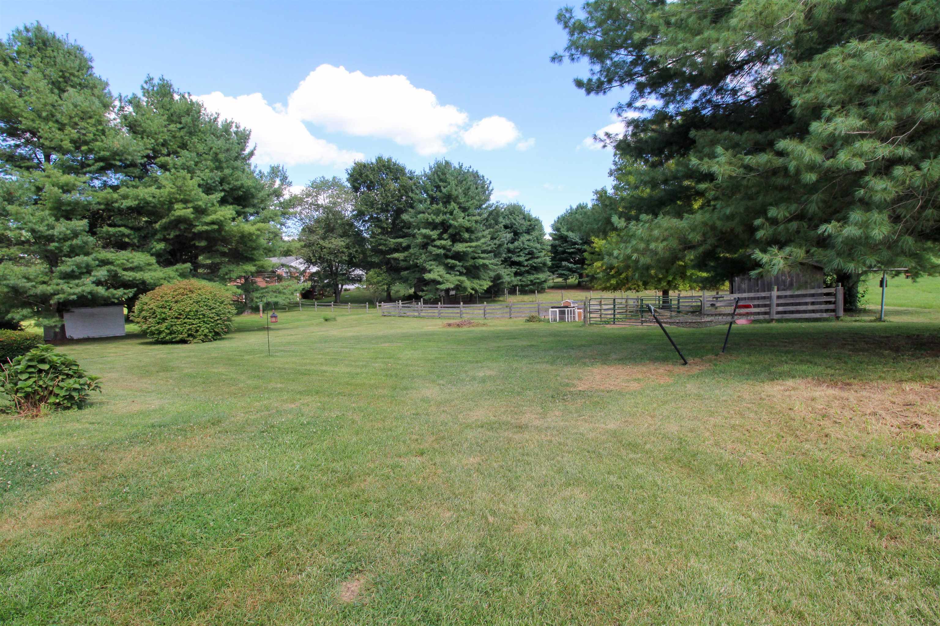 2056 KNIGHTLY MILL RD, FORT DEFIANCE, Virginia 24437, 3 Bedrooms Bedrooms, ,2 BathroomsBathrooms,Residential,2056 KNIGHTLY MILL RD,668353 MLS # 668353