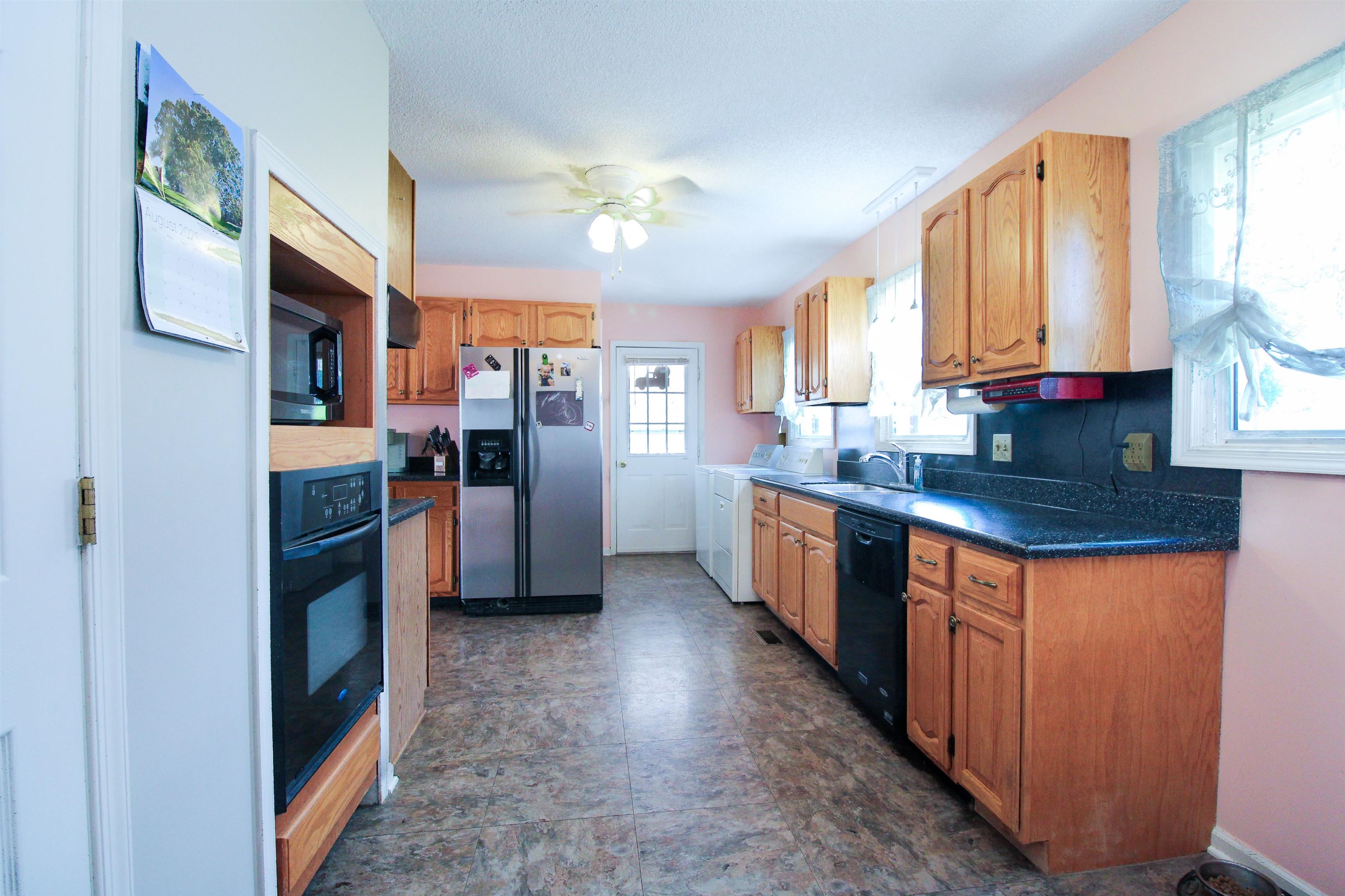 2056 KNIGHTLY MILL RD, FORT DEFIANCE, Virginia 24437, 3 Bedrooms Bedrooms, ,2 BathroomsBathrooms,Residential,2056 KNIGHTLY MILL RD,668353 MLS # 668353