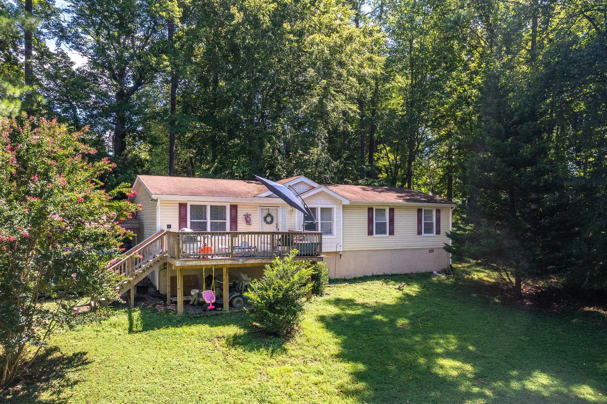 140 GARFORD RD, MADISON HEIGHTS, Virginia 24572, 4 Bedrooms Bedrooms, ,2 BathroomsBathrooms,Residential,140 Garford Rd, Madison Heights, VA 24572,140 GARFORD RD,668354 MLS # 668354