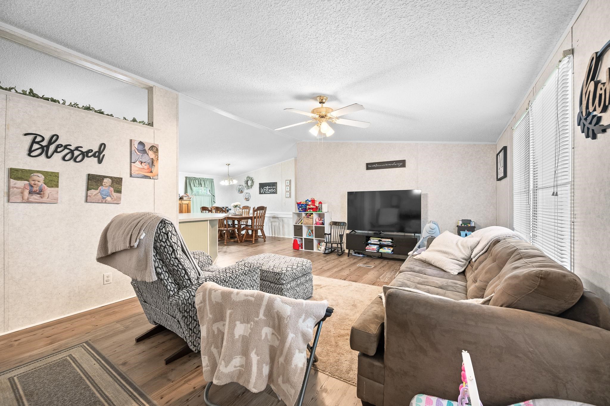 140 GARFORD RD, MADISON HEIGHTS, Virginia 24572, 4 Bedrooms Bedrooms, ,2 BathroomsBathrooms,Residential,140 Garford Rd, Madison Heights, VA 24572,140 GARFORD RD,668354 MLS # 668354