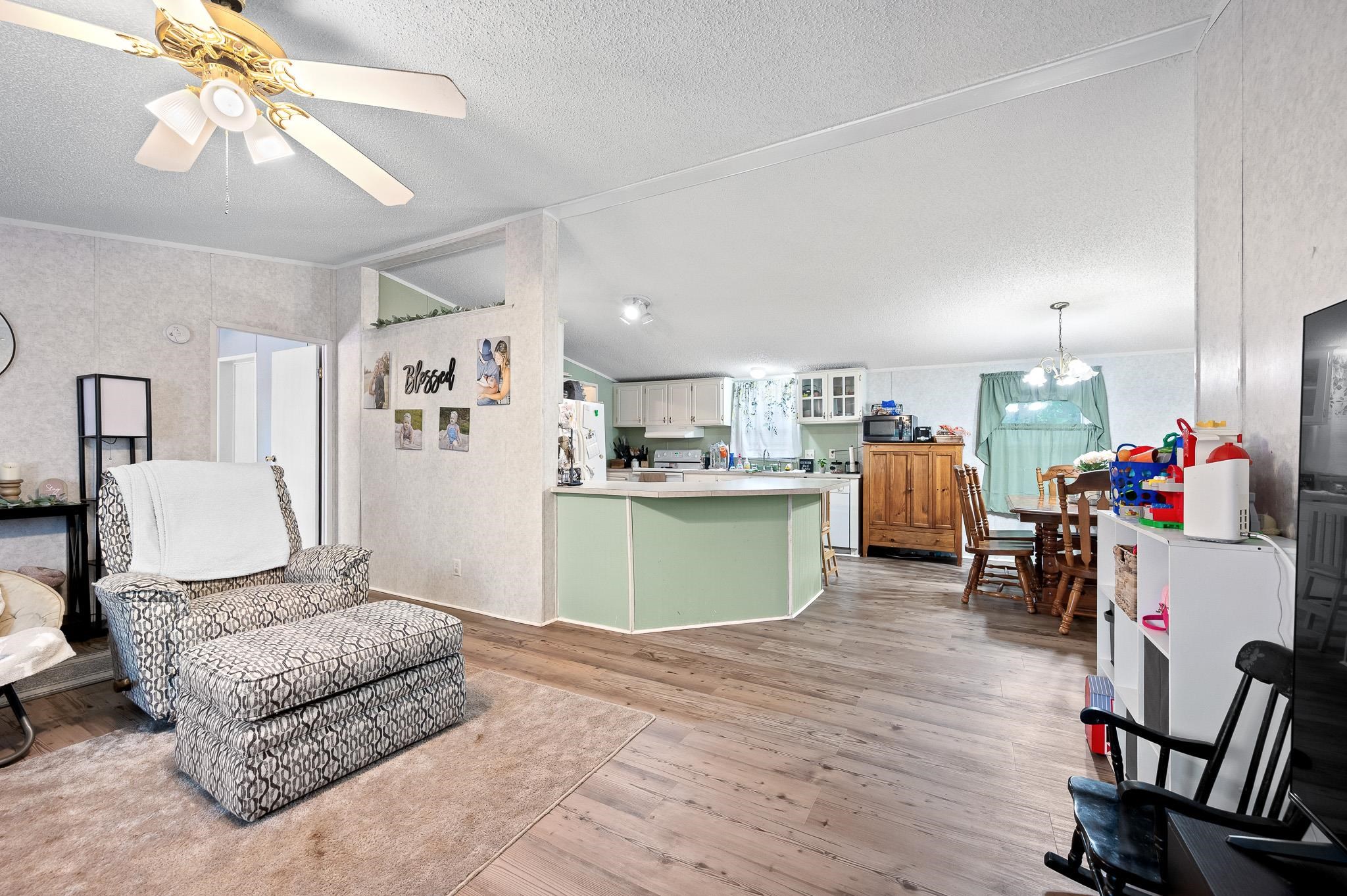 140 GARFORD RD, MADISON HEIGHTS, Virginia 24572, 4 Bedrooms Bedrooms, ,2 BathroomsBathrooms,Residential,140 Garford Rd, Madison Heights, VA 24572,140 GARFORD RD,668354 MLS # 668354