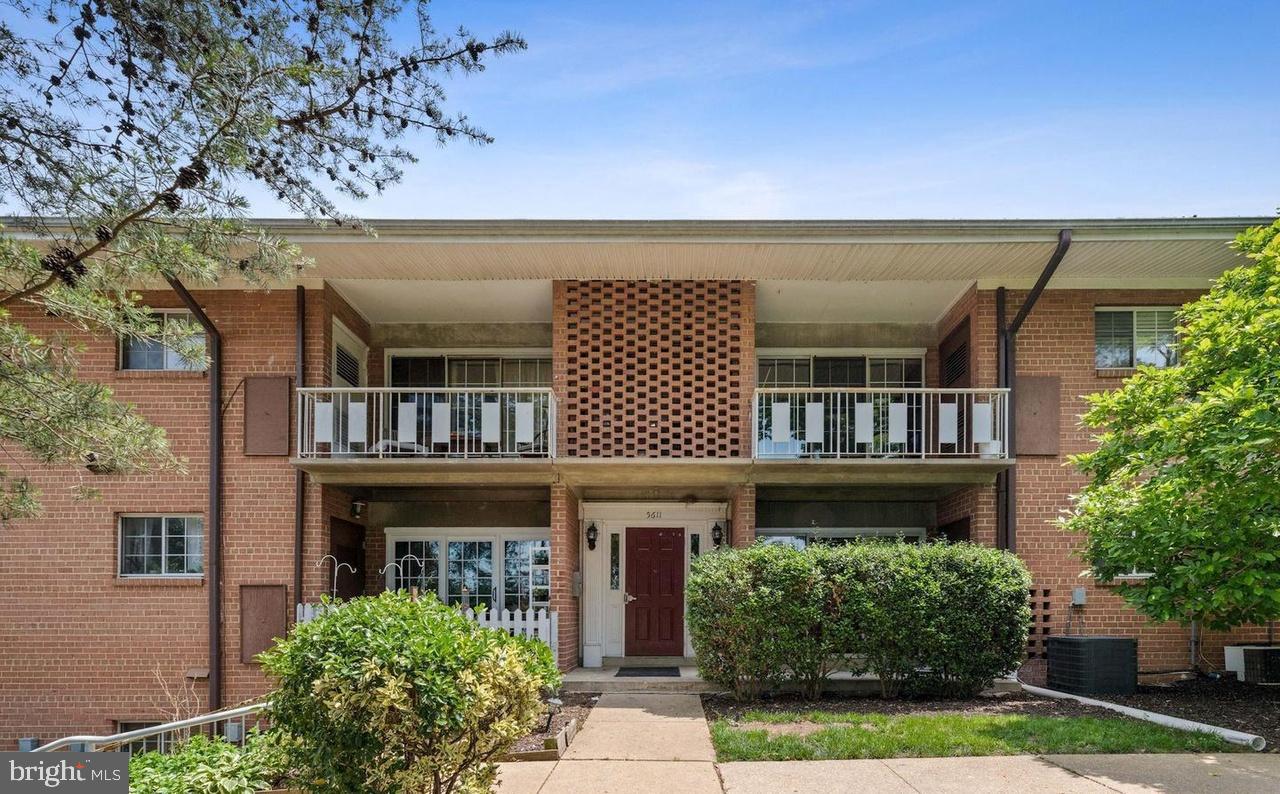 5611 FRANCONIA RD #103, ALEXANDRIA, Virginia 22310, 1 Bedroom Bedrooms, ,1 BathroomBathrooms,Residential,For sale,5611 FRANCONIA RD #103,VAFX2260136 MLS # VAFX2260136
