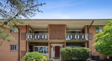 5611 FRANCONIA RD #103, ALEXANDRIA, Virginia 22310, 1 Bedroom Bedrooms, ,1 BathroomBathrooms,Residential,For sale,5611 FRANCONIA RD #103,VAFX2260136 MLS # VAFX2260136